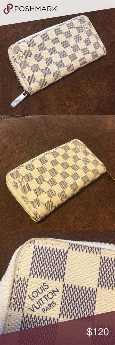 louis vuitton wallet white checkered.